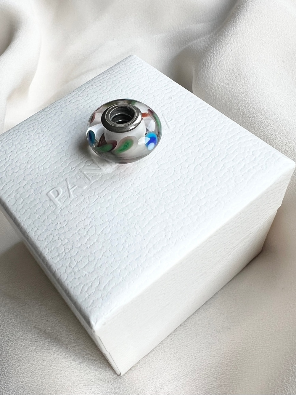 PANDORA FOLKLORE MURANO GLASS CHARM